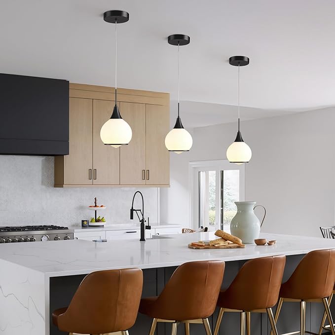 Pendant Light Fixtures Kitchen: Matte Black Farmhouse Island Light with Clear Glass - 6 Inch Mid Century Globe Kitchen Lighting Chandeliers Ceiling for Dining Room