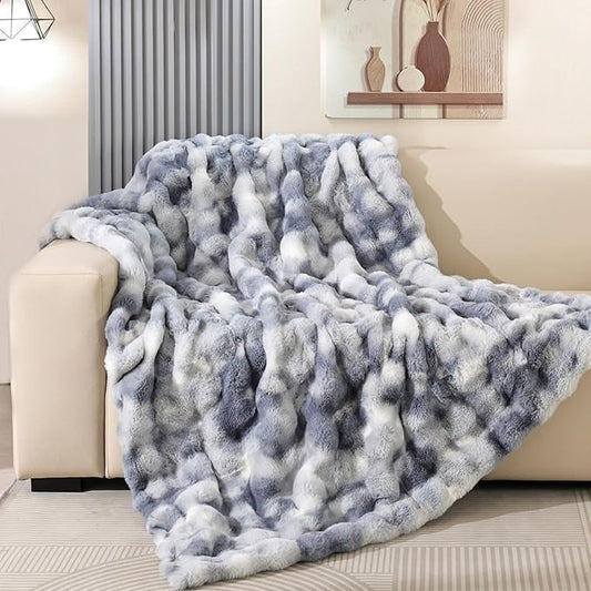 Latepis Faux Fur Throw Blanket for Couch, Soft Luxury Faux Fur Bubble Blanket for Sofa and Bedroom, Plush Thick Warm Cozy Fluffy Blanket for All Seasons, 50” x 60”, Tie-dye Blue