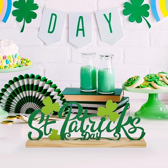 COCHIE Metal St. Patrick's Day Sign, St Patricks Day Decorations for Home, Office, Shelf, Mantel, Indoor, Shamrock Decoration, Saint Patrick Day Decor (Shamrock)