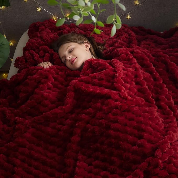 NEWCOSPLAY Super Soft Queen Blanket Red Premium Silky Flannel Fleece 3D Clouds Stylish Jacquard Lightweight Bed Blanket All Season Use 350GSM (Red, Queen(90"x90"))