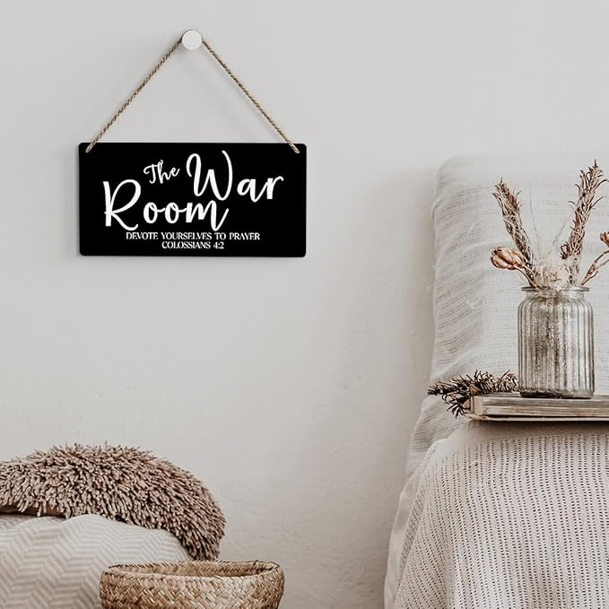 Black Decor Rustic War Room Decor Christian Bible Verse Wood Decoration Sign Regalos Cristianos Para Mujer Scripture Printed Wood Sign Wall Art Religious Gifts Faith Based Gifts
