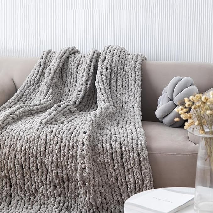 Chunky Knit Blanket Throw 40"*60", Hand Knitted Warm Chenille Throw Blanket, Home Decor Soft Thick Yarn Cable Knit Blanket, Soft Breathable Fleece Banket Christmas for Couch Bed Sofa Best Gift (Gray)
