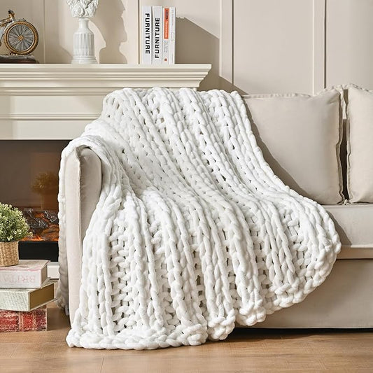 Esterra Chunky Knit Blanket Throw, 100% Handmade Chenille Throw Blanket 60"x80", Soft Thick Yarn Cable Knit Crochet Throw Blanket Rope Knot Throw for Couch Bed Sofa, Bright White