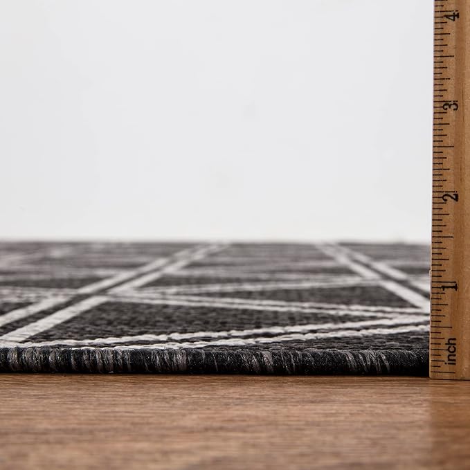 Keen Home Design Outdoor Rug - 8x10 Washable Indoor/Outdoor Rug for Patio, Balcony, Kitchen, Garden, Beach, Deck and Porch. Size: 7'9" x 10'2"