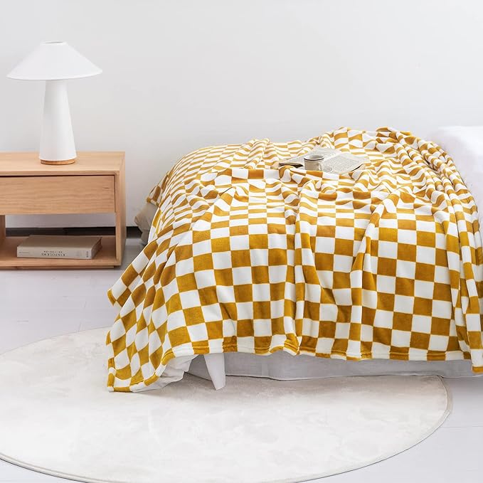 LOMAO Throw Blankets Flannel Blanket with Checkerboard Grid Pattern Soft Throw Blanket for Couch, Bed, Sofa Luxurious Warm and Cozy for All Seasons (Yellow, 90"x90")