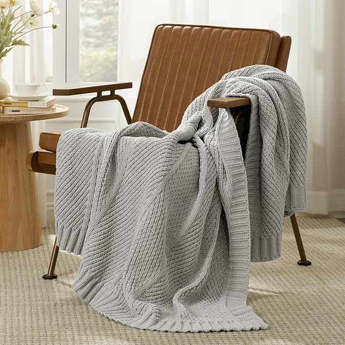 Amélie Home Chenille Knit Throw Blanket for Couch, Chevron Texture Decorative Soft Blanket for Sofa, Bed & Chair, 50"x60", Light Grey