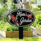 Personalized Name Garden Cardinal Metal Signs with Stake, Custom Family Name Yard Decor for Outdoor Outside, Cardinal Lawn Patio Stake Gardening Enthusiasts Grandmothers Gift