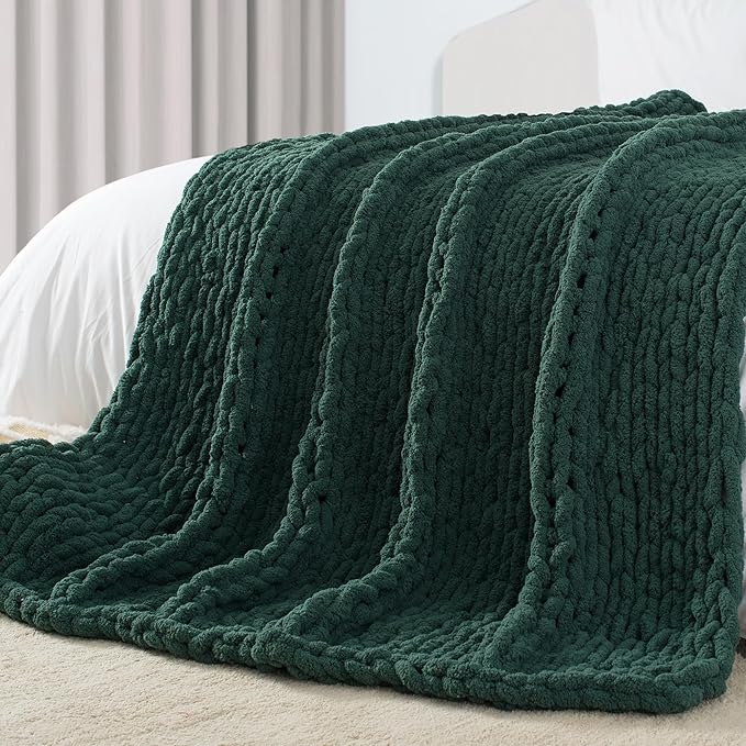 Carriediosa Chunky Knit Throw Blanket 60" X 80" Twin, 100% Hand Made Large Chenille Loop Yarn Soft Fluffy Throws for Couch Sofa Bed, Big Crochet Cozy Heavy Thick Cable Woven Blankets, Dark Green
