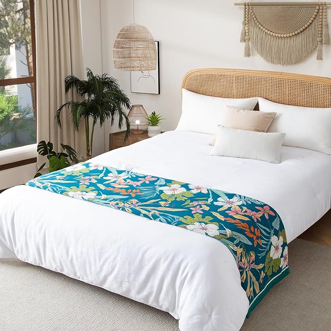 Boho Throw Blanket Twin Size, Soft Cozy Cotton Muslin Quilt Blanket for Bed Decor, Floral Patterned Couch Sofa Chair Cover, Vintage Farmhouse Cottage Tapestry Woven Blanket, Teal&Green