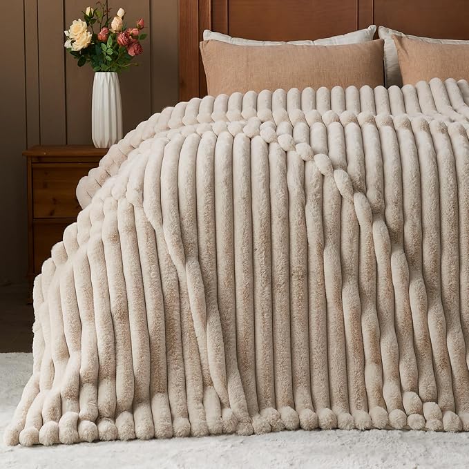 NEWCOSPLAY Faux Fur Throw Blanket Linen 3D Ribbed Plush Thick Warm Blanket for Couch Sofa Bed 850GSM (Linen Ribbed, Throw(50"x60"))