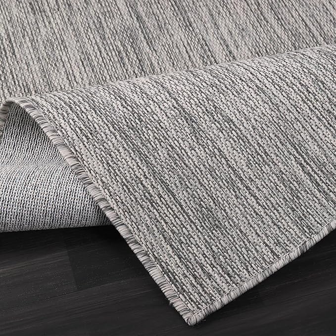 Washable Indoor Outdoor Rug 5x7 Weather Resistant Area Rugs Modern Solid for Porch Deck Balcony Backyard Patio Outside Carpet (5 X 7 Silver Grey)
