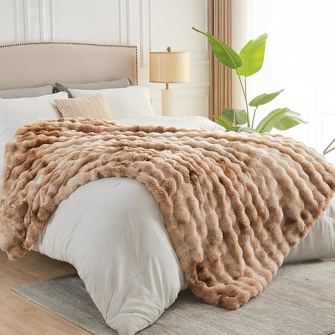 NEWCOSPLAY Faux Fur Twin Blanket Tie-dye Beige Luxury Fluffy Thick Warm Bubble Blanket for Couch Sofa Bed 700GSM (Tie-dye Beige, Twin(60"x80"))