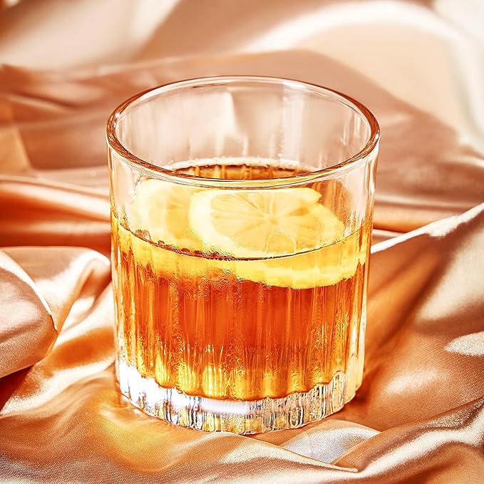 Whiskey Glasses Set of 4,Lead-Free Crystal Old Fashioned Glass,300ml Rocks Glass Tumblers for Drinking Bourbon,Cognac,Irish Whisky,Whiskey Gifts for Men
