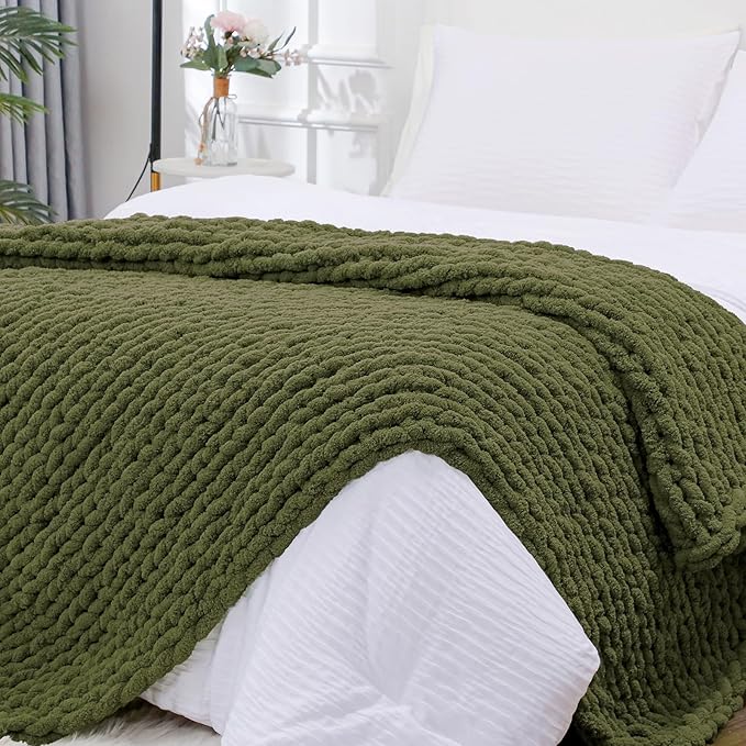 Bigacogo Chunky Knit Throw Blanket for Couch, 40x80 inches, 100% Hand Knitted with Thick Jumbo Chenille Yarn, Cozy Soft Large Rope Knot Cable Crochet Blankets for Sofa Bed Living Room, Yellow Green