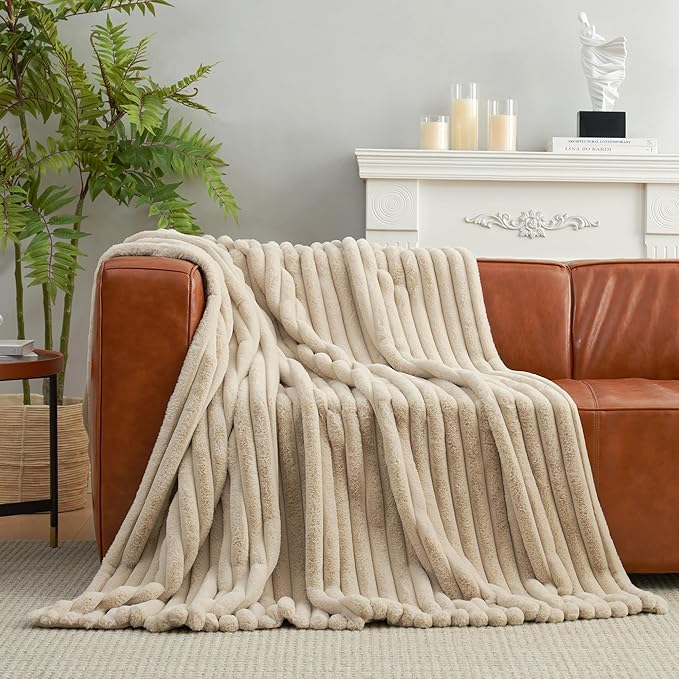 Amélie Home Faux Fur Throw Blanket for Couch, Cozy Fuzzy Fluffy Fur Luxurious Soft Striped Plush Gift Blankets for Family Sofa Chair Bed Living Room Bedroom, 60"x80", Beige