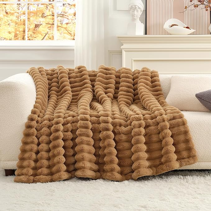 Cozy Bliss Faux Fur Throw Blanket for Couch, Cozy Warm Plush Striped Blanket for Sofa Bedroom Living Room, 50 * 60 Inches Toasty Brown