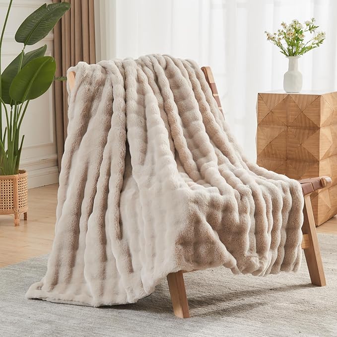 NEWCOSPLAY Faux Fur Throw Blanket Linen Bubble Blanket Thick Warm Soft for Couch Sofa Bed 550GSM (Linen, Throw(50"x60"))