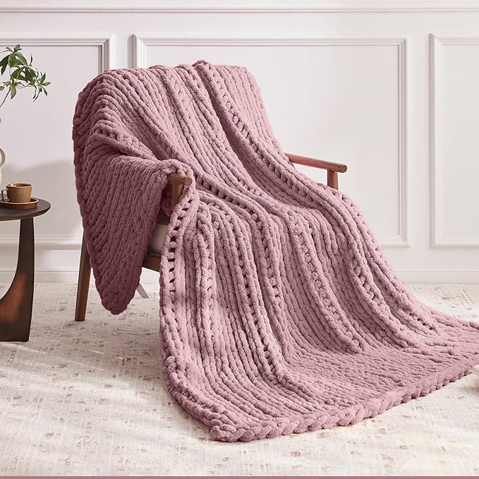 Chunky Knit Throw Blanket, 40''*50'' Knitted Throw Chenille Yarn for Bed Couch, Handmade Muted Pink Crochet Big Thick Blanket, Machine Washable Cute Comfy Blanket for Home Decor