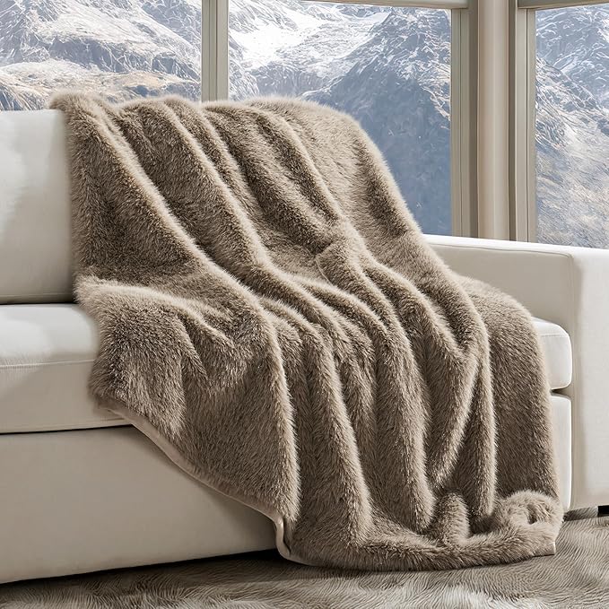 Luxury Faux Fur Throw Blanket, Soft Fluffy Faux Mink Blankets for Bed, Couch, Sofa, Thick Cozy Plush Warm Fur Throws with Reversible Velvet, Natural Mink, 50"x60"