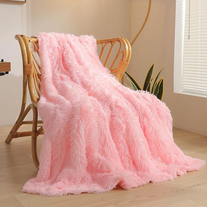 XeGe Fluffy Faux Fur Throw, Pink Luxurious 50x60 Shaggy Blanket, Warm Soft Fuzzy Couch Throw for Girls, Furry Lap Blanket for Sofa Bed Office Lightweight, Pink