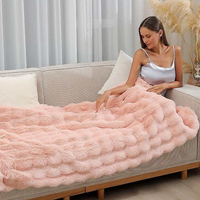 UKELER Large Fluffy Bed Blankets Throws Cozy Shaggy Faux Fur Blanket Soft Plush Thick Throw Blanket for Bed, Couch, Sofa, Office, Camping 60''x80'' Pink
