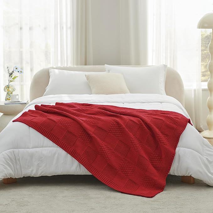 Amélie Home Chenille Knit Throw Blanket for Couch, Checkered Texture Decorative Soft Blanket for Sofa, Bed & Living Room, 50"x60", Red