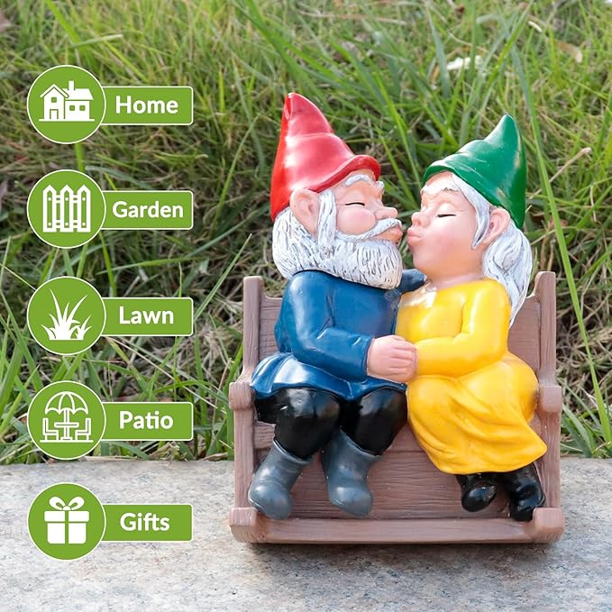 Kiss Garden Gnome Statue Valentine's Day Gifts Couple in Love Collectible Figurine Mr and Mrs Gnome Statue Lover Couple Figurine Romantic Gnome Statue Indoor Outdoor Garden Yard Home Décor