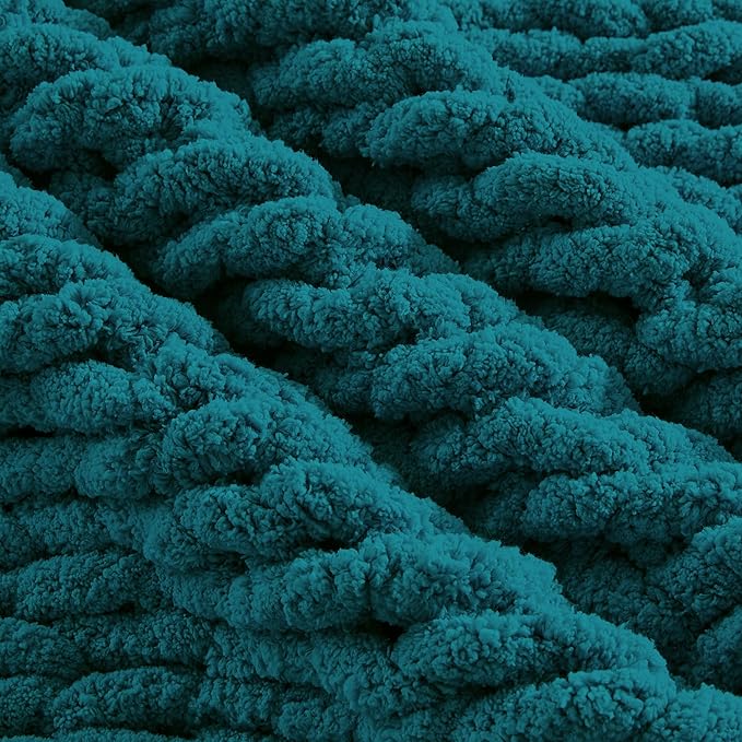 Carriediosa Chunky Knit Throw Blanket 60" X 80" Twin, 100% Hand Made Large Chenille Loop Yarn Soft Fluffy Throws for Couch Sofa Bed, Big Crochet Cozy Heavy Thick Cable Woven Blankets, Teal