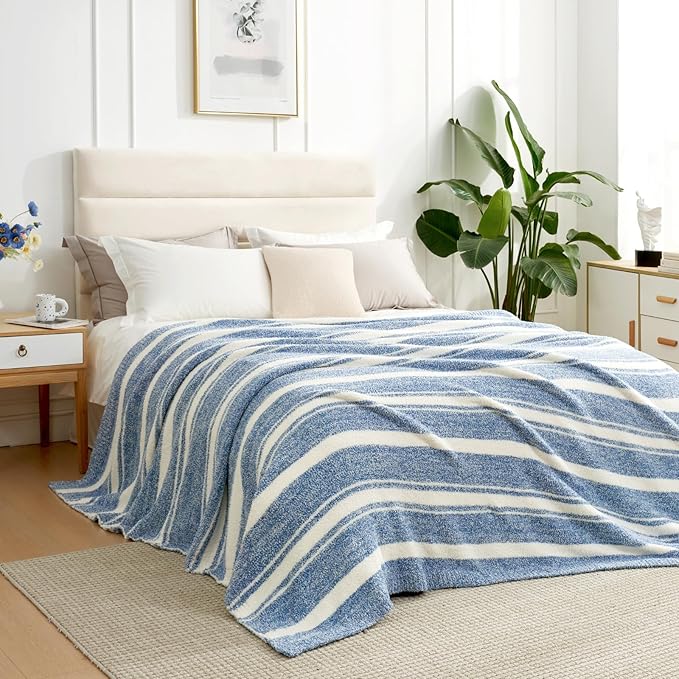 Snuggle Sac Queen Size Bedding Blankets, Oversized Bed Blankets Super Soft Warm Cozy Knit Fuzzy Blankets for Bed, Bedroom, Stripe Blue, 90"x90"