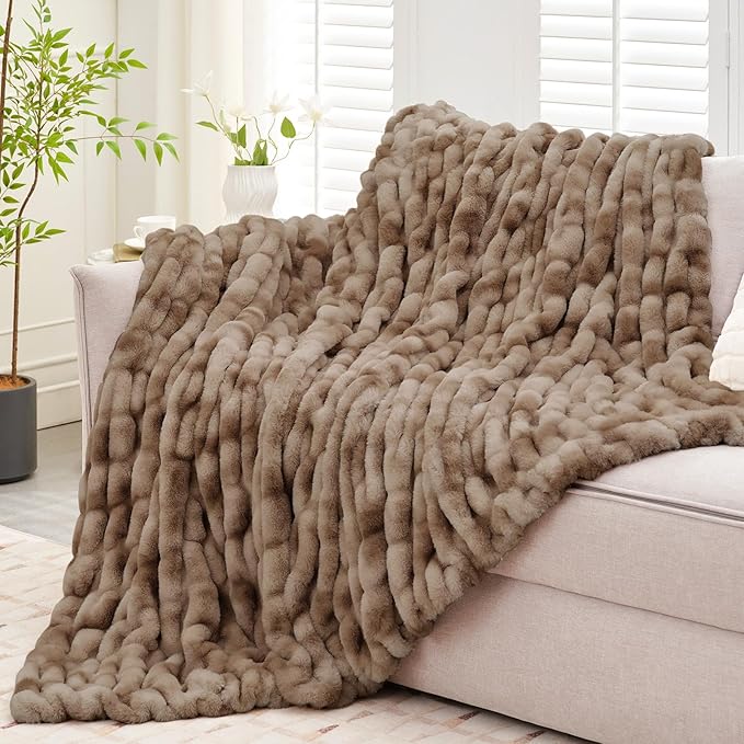 Ultra Soft Luxury Faux Fur Twin Blanket for Counch,Fuzzy Fluffy Plush Warm Cozy Elegant Wrinkled Blanket for Sofa Bedroom Living Room,（60"x80",Tie-dye Coffee）