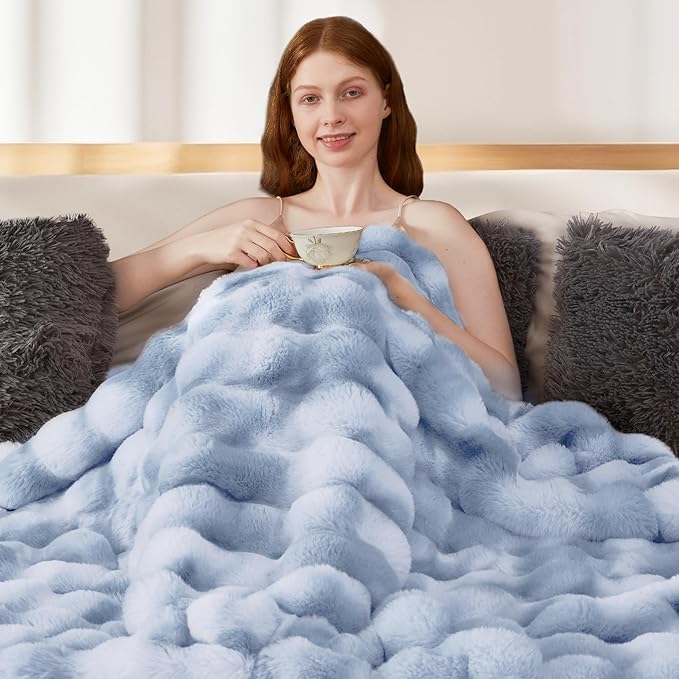 Touchat Luxury 1000GSM Faux Rabbit Fur Throw Blanket, Super Heavy Warm Cozy Grey Blankets for Couch Bed Sofa, Ruched Plush Fuzzy Elegant Soft Reversible Mink Blanket for Living Room Bedroom, Blue