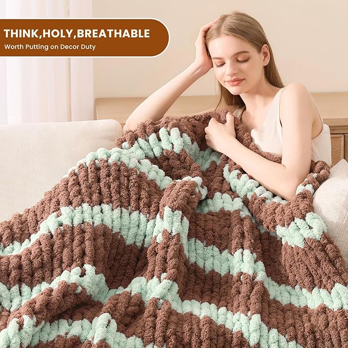 L'AGRATY Chunky Knit Blanket Throw: 50''x60'' Chenille Chunky Knitted Throw Blankets for Bed Couch - Handmade Thick Cable Knit Blanket - Large Crochet Rope Blankets for Home Decor