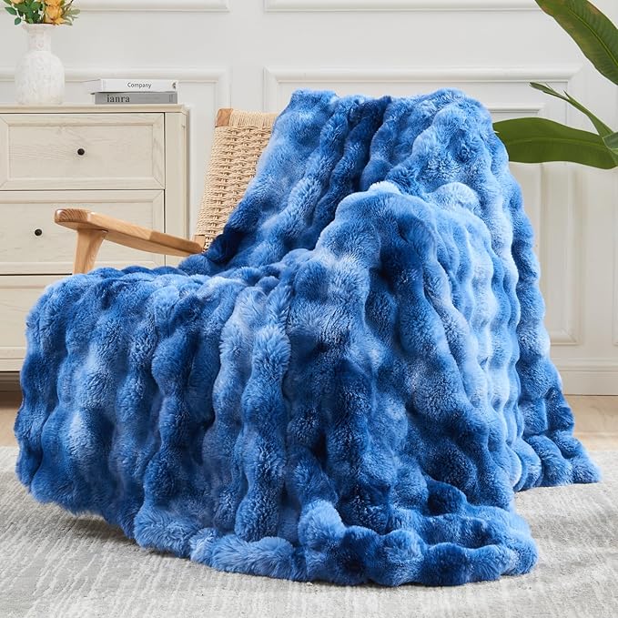 NEWCOSPLAY Faux Fur Twin Blanket Indigo Luxury Fluffy Thick Warm Bubble Blanket for Couch Sofa Bed 700GSM (Indigo, Twin(60"x80"))