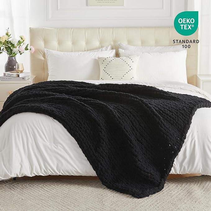Carriediosa Chunky Knit Throw Blanket 60" X 80" Twin, 100% Hand Made Large Chenille Loop Yarn Soft Fluffy Throws for Couch Sofa Bed, Big Crochet Cozy Heavy Thick Cable Woven Blankets, Black