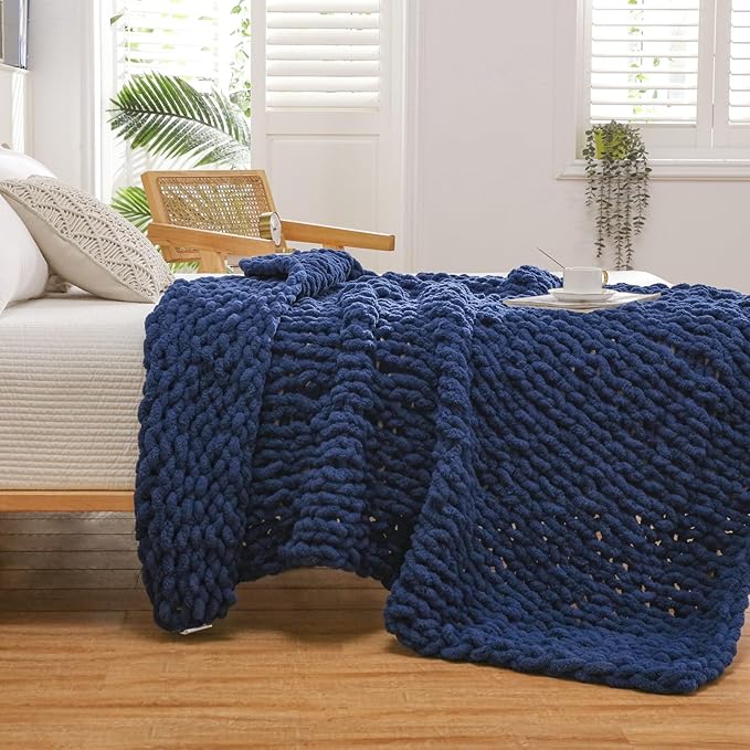 WESHIONGOO Chunky Knit Blanket Throw 50"×60" Knitted Throw Blankets for Couch Bed Fluffy Soft Blanket with Jumbo Chenille Yarn Thick 100% Handmade (Navy Blue)