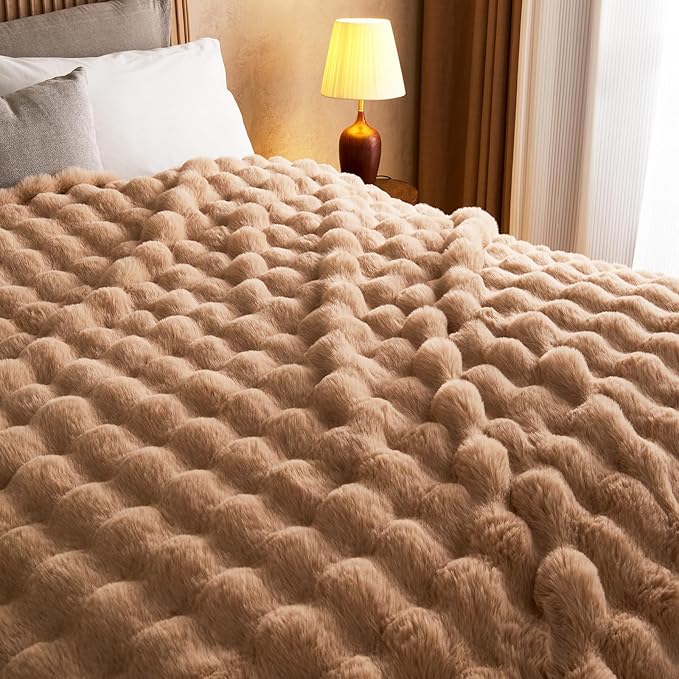 Lotus Karen Queen Size Faux Fur Blanket Khaki - Big Bubble Rabbit Fluff Blanket for Bed, Large Fluffy Fuzzy Cozy Blanket, Thick Furry Plush Shaggy Blankets, 90x90 Inches
