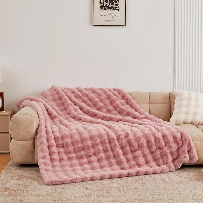 BENVWE Faux Fur Throw Blanket for Couch Bed - Fluffy Soft Thick Bubble Blanket for Living Room Home Decor - Mothers Day Birthday Gifts for Women, Dusty Pink, 63" x 80"