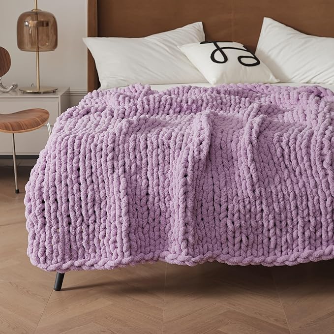WESHIONGOO Chunky Knit Blanket Throw 50"×60" Knitted Throw Blankets for Couch Bed Fluffy Soft Blanket with Jumbo Chenille Yarn Thick 100% Handmade(Lilac)