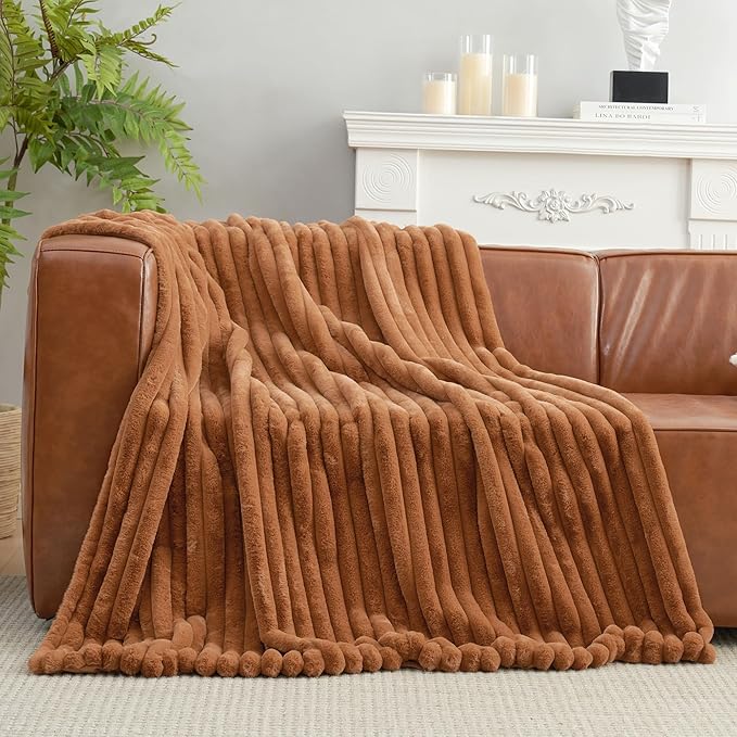 Amélie Home Faux Fur Throw Blanket for Couch, Cozy Fuzzy Fluffy Fur Luxurious Soft Striped Plush Gift Blankets for Family Sofa Chair Bed Living Room Bedroom, 55"x70", Brown