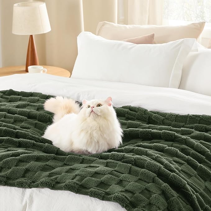Bedsure GentleSoft Bronze Green Throw Blanket for Couch - Checkered Fleece Blankets Gifts for Women Men Girls, Cute Soft Cozy Throw for Bedroom Home Decor Gifts, 50x60 Inches