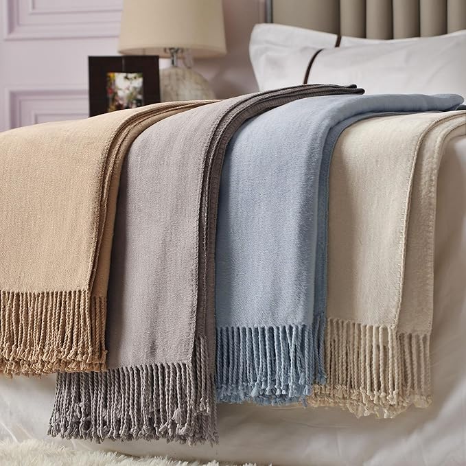 CUDDLE DREAMS Silk Throw Blanket with Hand-Knotted Fringe, Natural, Soft & Breathable (Ice Blue)