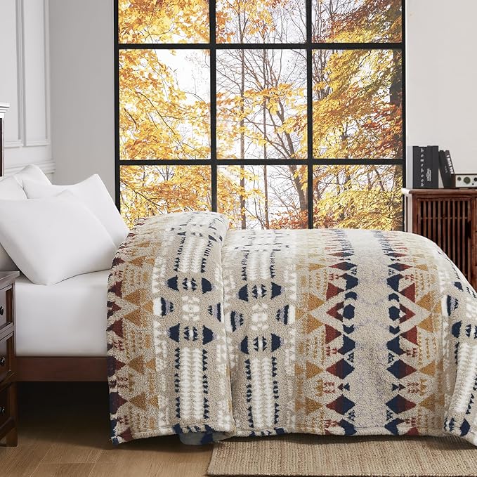 CASAAGUSTO Boho Sherpa Throw Blanket, Aztec Queen Blanket, Ultra Soft, Warm, Cozy, Plush, Thick Fleece Bohemian Throw Blanket for Couch, Bed, Sofa (Khaki 90 * 90 Inch)