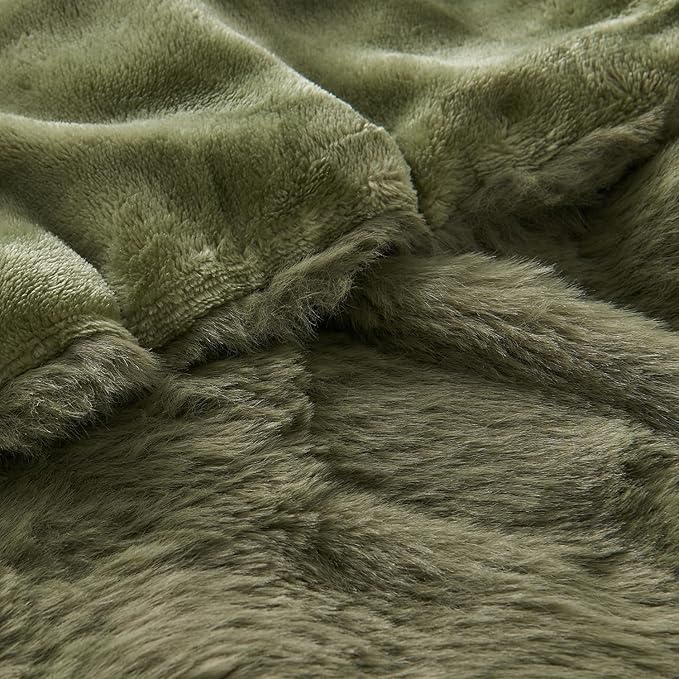 Lotus Karen Faux Fur Blanket Dark Green - Big Bubble Rabbit Fluff King Blankets for The Bed,Softest Fluffy Fuzzy Cozy Blanket,Thick Furry Plush Shaggy Warm Blankets for Women,108x90 Inches