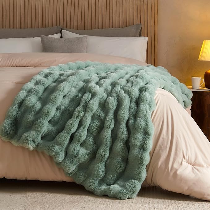 Lotus Karen Faux Fur Throw Blanket Sage Green - Big Bubble Rabbit Fluff Blanket for Couch Bed Sofa,Softest Fluffy Fuzzy Cozy Blanket,Plush Thick Furry Shaggy Warm Blankets for Women,90x90 Inches