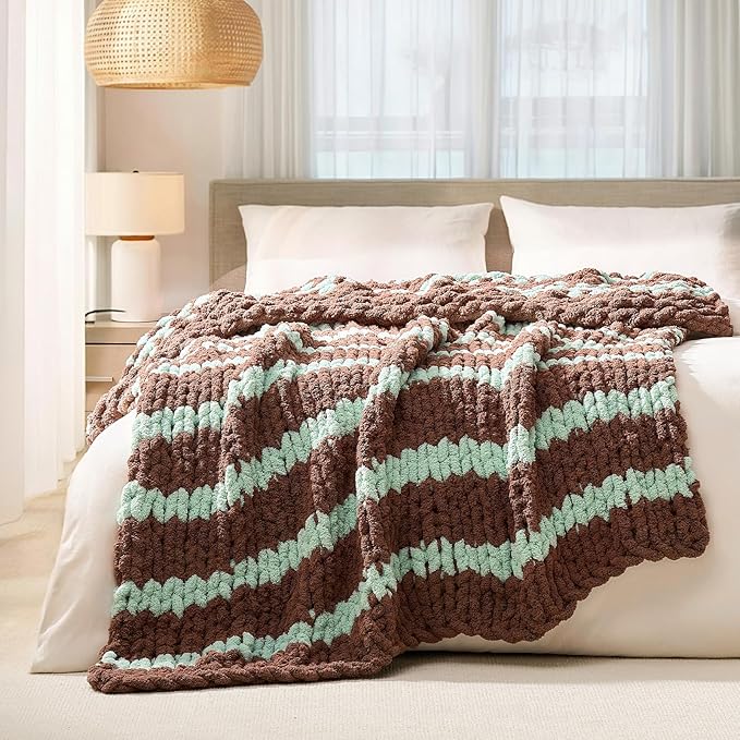 L'AGRATY Chunky Knit Blanket Throw: 60''x80'' Chenille Chunky Knitted Throw Blankets for Twin Bed Couch - Handmade Thick Cable Knit Blanket - Large Crochet Rope Blankets for Home Decor