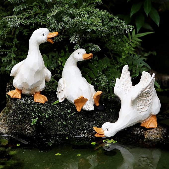 Duck Yard Decorations Outdoor Ornaments Set of 3, Resin Goose Sculpture Statue Front Porch Garden Decor for Outside Imitation Wood Carving, Funny Animal Decorations Fairy Craft Yart Art Decor
