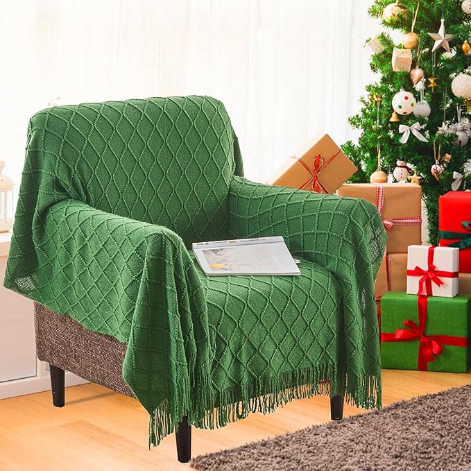 inhand Green Christmas Throw Blanket for Couch and Bed, Birthday Gifts for Women Teen Girl Friend Home Decor Knitted Blanket and Throws, Outdoor Lightweight Farmhouse Warm Woven Decorative, 50"x60"