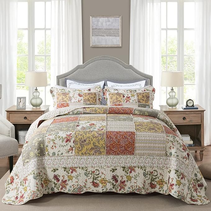 NEWLAKE Cotton Patchwork Bedspread, 3-Piece Bedding Quilt Set with Real Stitched Embroidery, Reversible Matelasse Bed Coverlet Set,Floral Paisley Grid with Lace,King Size