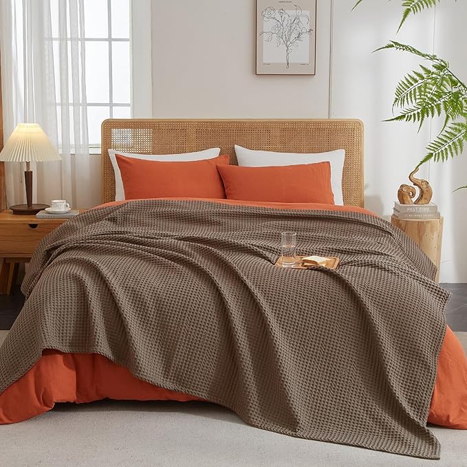 PHF Ultra Soft Waffle Weave Blanket Twin Size 66"x 90"- Washed Lightweight Breathable Cozy Woven Blanket for Bed - Aesthetic Decor for Couch Bedding Sofa Home Car - Cocoa Brown