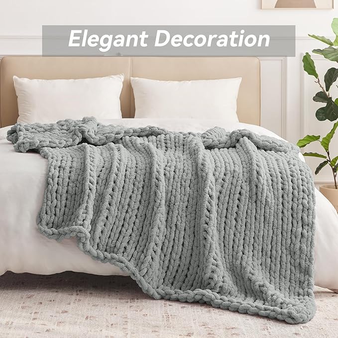 Chunky Knit Throw Blanket, 60''*80'' Knitted Throw Chenille Yarn for Bed Couch, Handmade Light Grey Crochet Big Thick Blanket, Machine Washable Cute Comfy Blanket for Home Decor